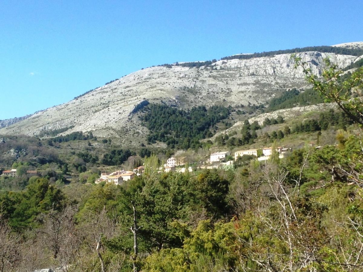 Lodge Du Berlandou Escragnolles Exterior foto